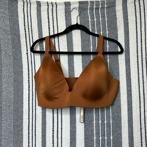 NWT Skims Wireless Form T-Shirt Bra - Picture 5 of 7